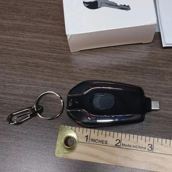 Key Fob Power Bank Type C Charger Keychain - Picture 2 of 7